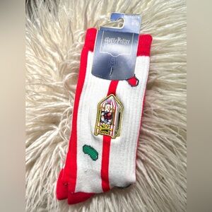 Brand New w/Tags, Boxlunch, Bertie Botts bean Red and White Harry Potter Socks
